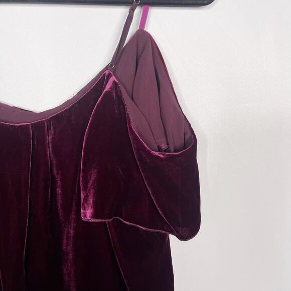 Joie Medium M Red Adorlee Cold Shoulder Velvet Flutter Sleeve Top Short Sleeve - Picture 3 of 7